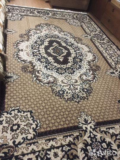 Ковёр шерстяной 2,3 на 3,2 м