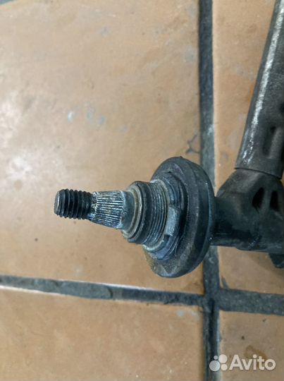 Peugeot 206 трапеция дворников с мотором