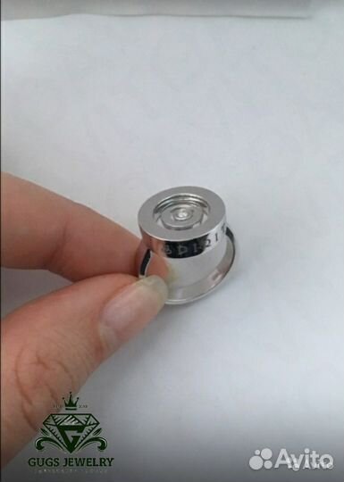 Новое кольцо Chopard Happy Spirit