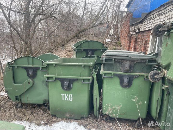 Мусорные контейнеры 1,1 м3