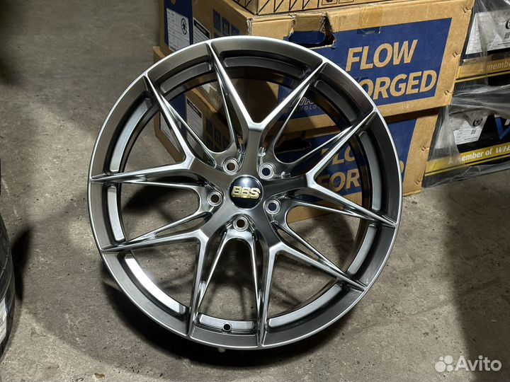 R19 5x108 BBS hyper black Flow Form