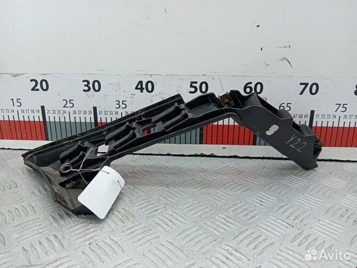 Кронштейн для Volkswagen Touran 1