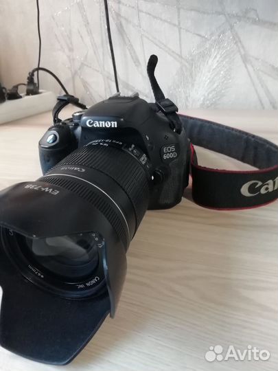 Зеркальный фотоаппарат canon eos 600d