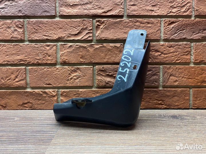 Брызговик задний правый Nissan X-Trail (T32) 2014+