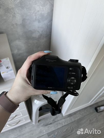 Зеркальный фотоаппарат