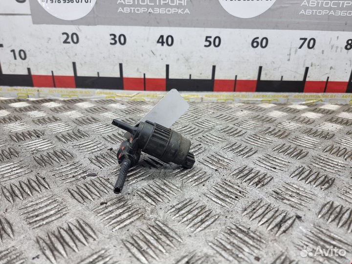 Моторчик (насос) омывателя для Opel Omega B