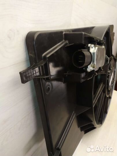 Вентилятор охлаждения Ford Focus 2 1,4-1,6