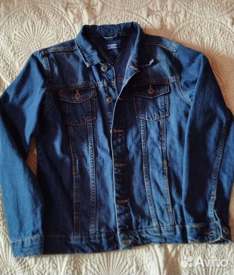 Джинсовая куртка