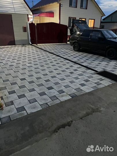 Укладка брусчатки,тротуарной плитки