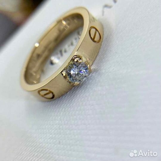 Cartier Love Solitaire Желтое золото, бриллиант 0,21ct