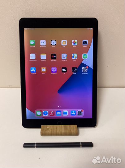 iPad AIR 2 идеальный+стилус