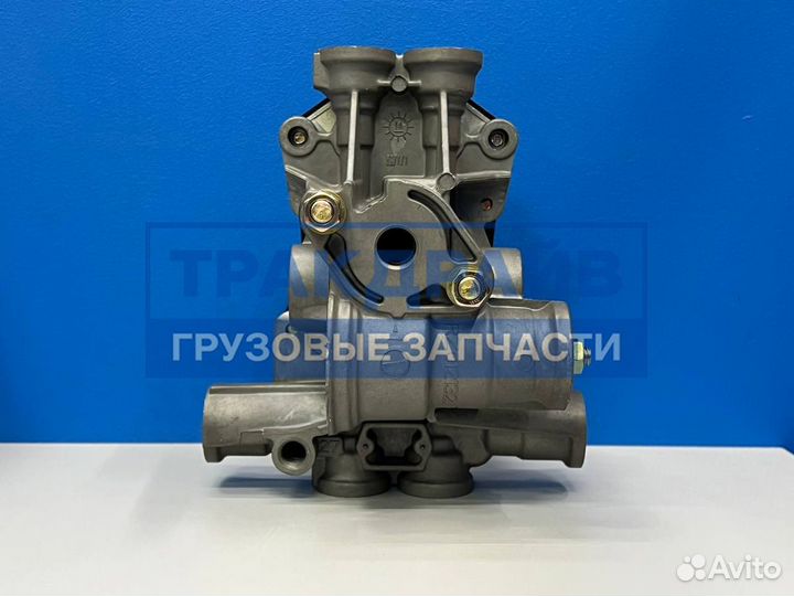 Четырехконтурный кран Мерседес Аксор Атего