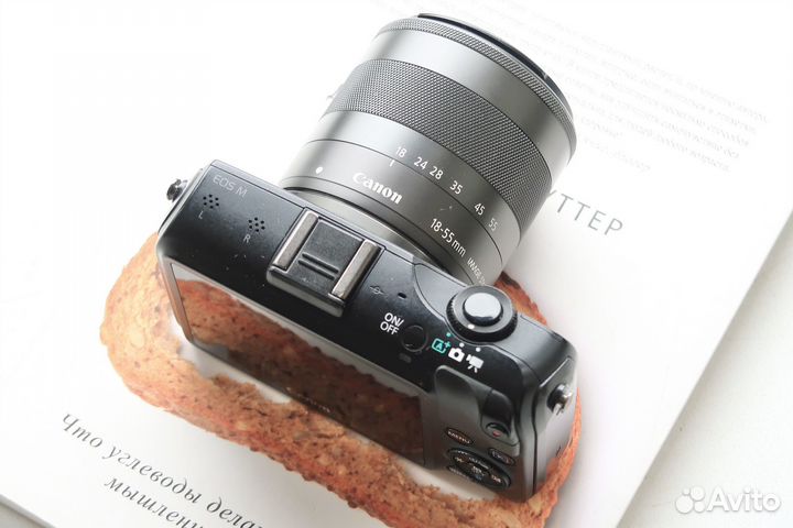 Фотоаппарат Canon EOS M + 18-55 IS STM (хор сост)