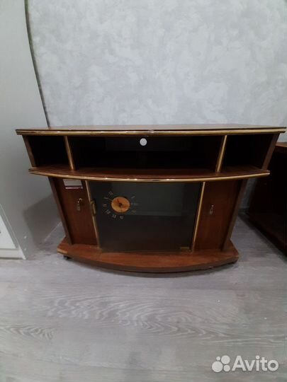 Тумба под тв