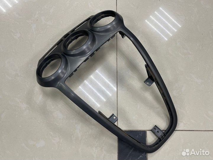 Рамка магнитолы Opel Antara C105 10hmch / Z32SE