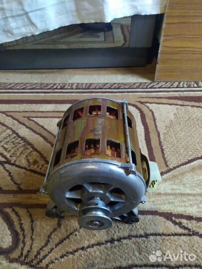 Новый Электро двигатель сма Вятка Автомат 220в