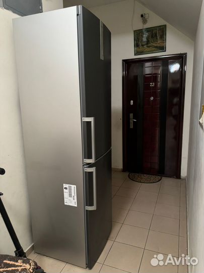 Холодильник бу Bosch