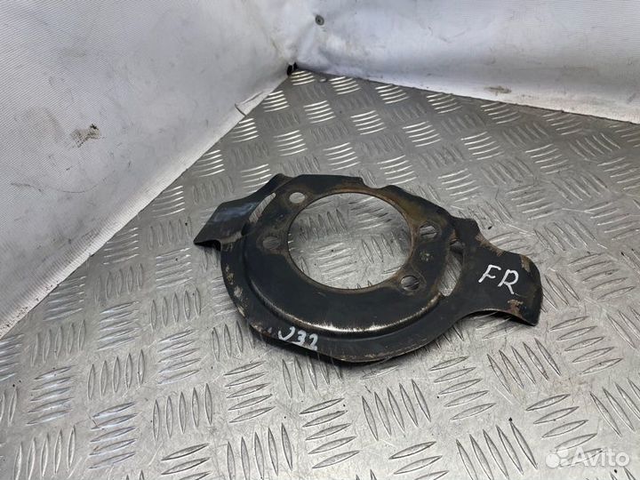 Щит опорный передний Nissan Teana J32 VQ25DE 2008