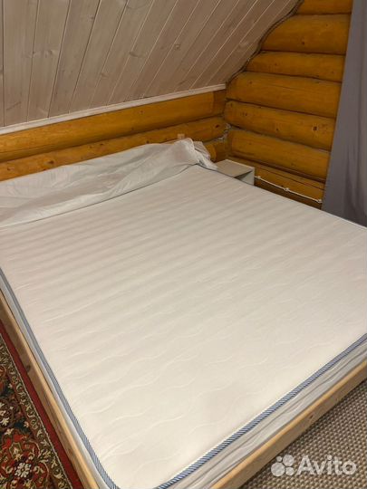 Матрас 160х200 бу