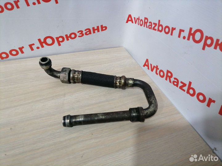 Патрубок маслянный газ 560 Штайер