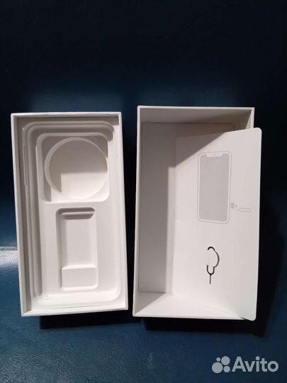 Коробка от Телефона iPhone 7+
