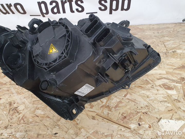 Фара левая ксенон Mercedes W245