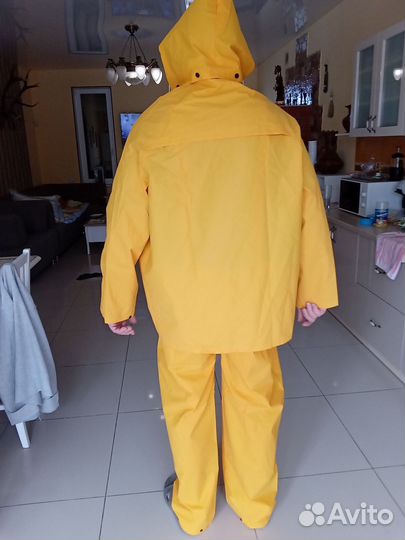 Костюм для защиты от воды