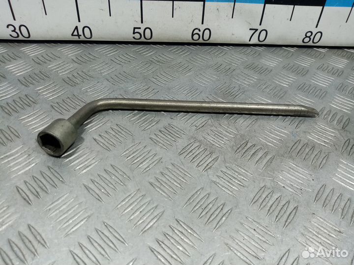 Б/У Ключ баллонный