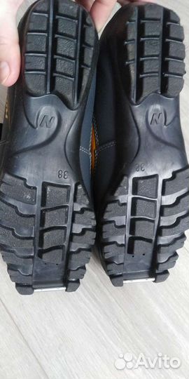 Лыжные ботинки р 38