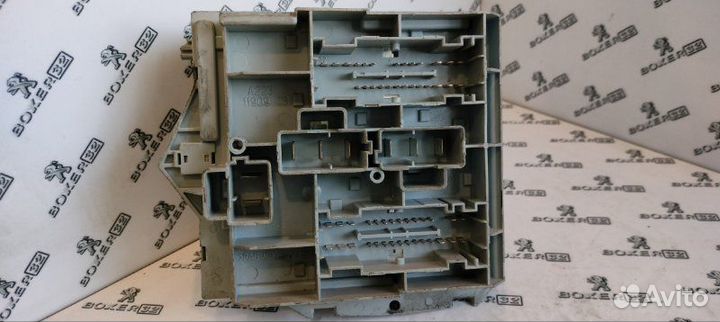 Блок предохранителей под капот Fiat Ducato 244