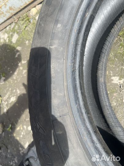 Goodyear Vector 4Seasons 215/60 R16 95H