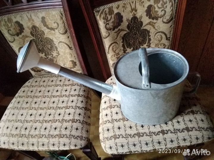 Лейка садовая оцинкованная