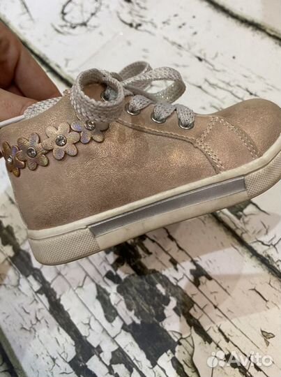 Ботинки для девочки 22 размер