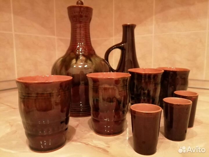 Набор глиняной посуды