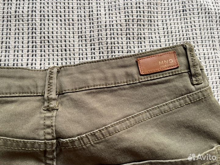 Брюки джинсы mango