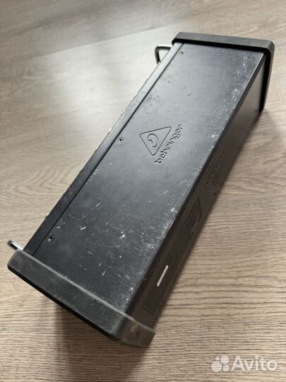 Behringer xr12 цифровой микшерный пульт