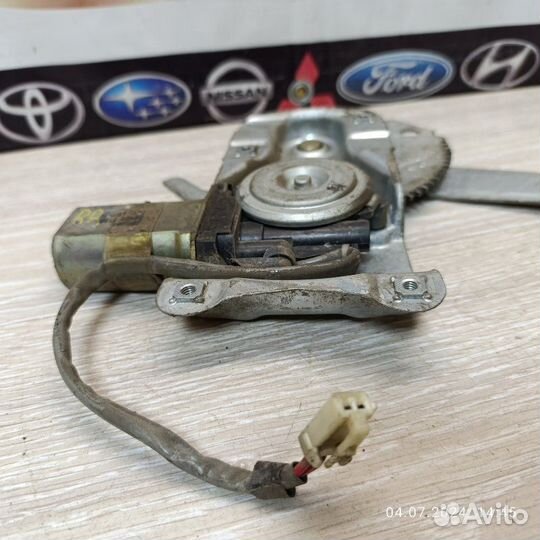 Стеклоподъемный механизм задний правый Mazda