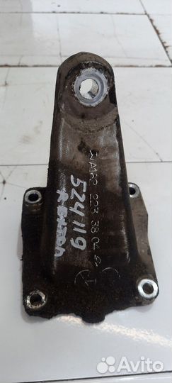 Кронштейн опоры двигателя левый (SsangYong Rexton)