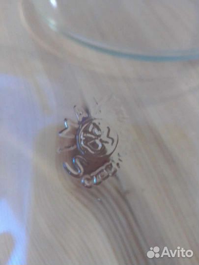 Стеклянная тарелка с крышкой для микроволновки