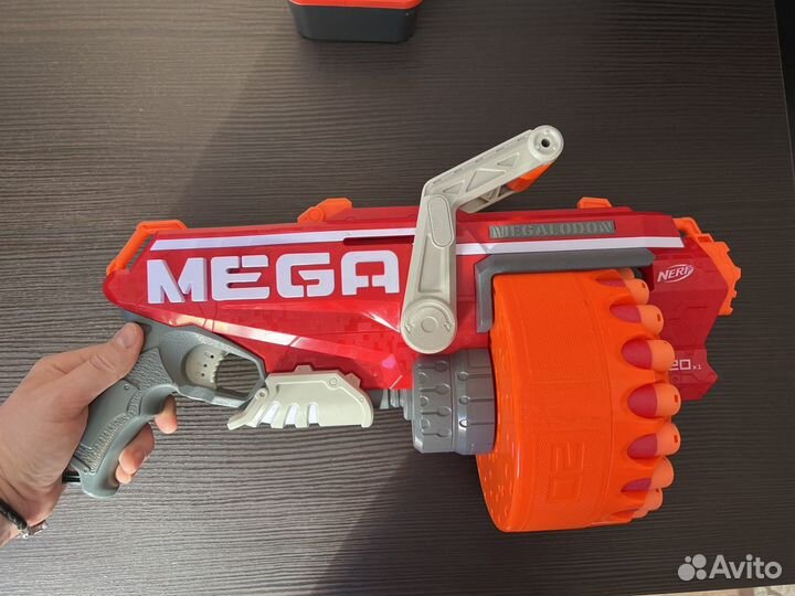 Nerf Megalodon