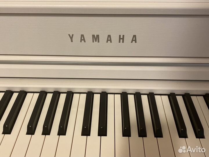 Цифровое пианино Yamaha clp-745 white