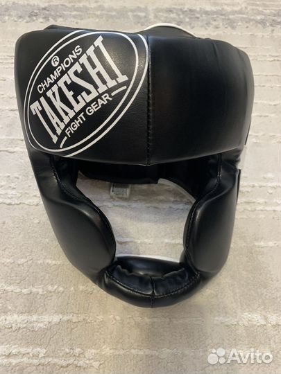 Боксерский шлем