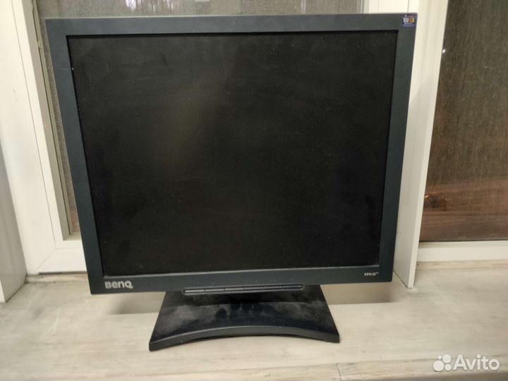 Монитор Benq q9t4