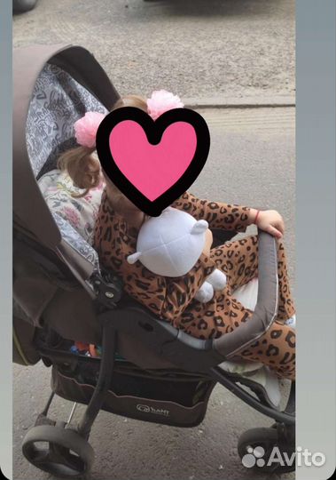 Прогулочная коляска