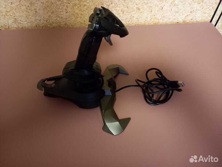 Продам джойстик для компьютера