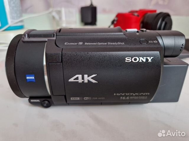 Видеокамера Sony FDR-AX53