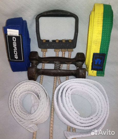 Тренажёры,перчатки,шорты,пояса,мячи,суппорт,сумка