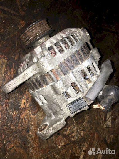 Генератор EJ20 Subaru Legacy BD6 23700AA220