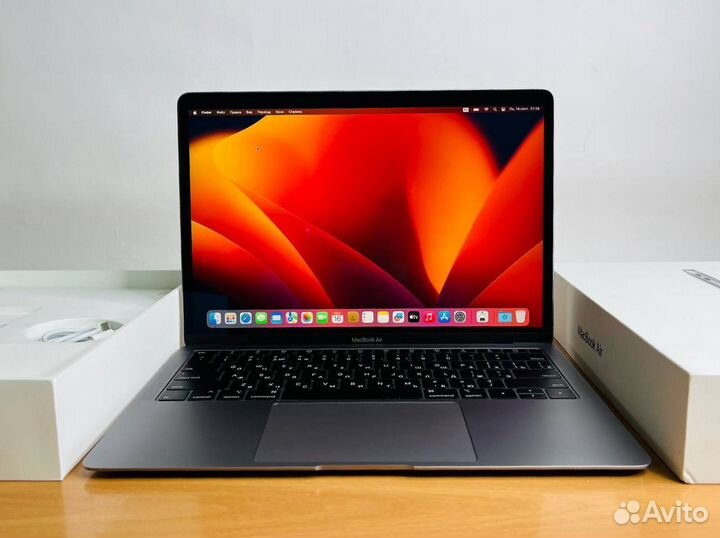 Macbook air 13 2019 retina (в идеале)