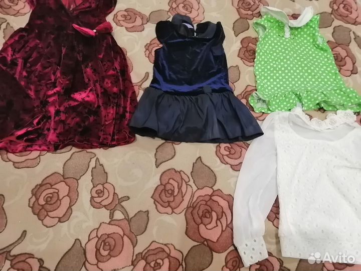 Продам одежду для девочки